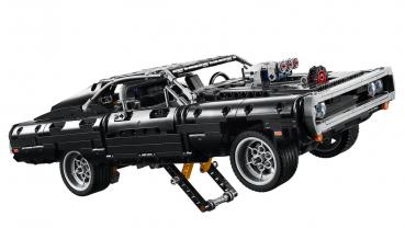 LEGO® Technic FAST & FURIOUS Dom's Dodge Charger | 42111